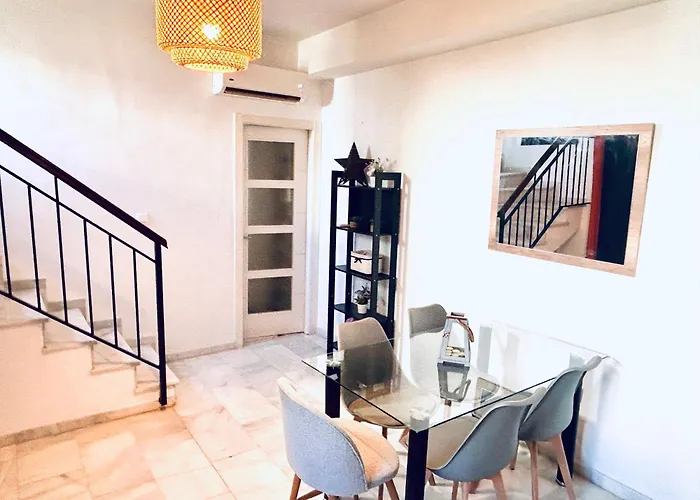 Los Patios De San Lorenzo Con Parking